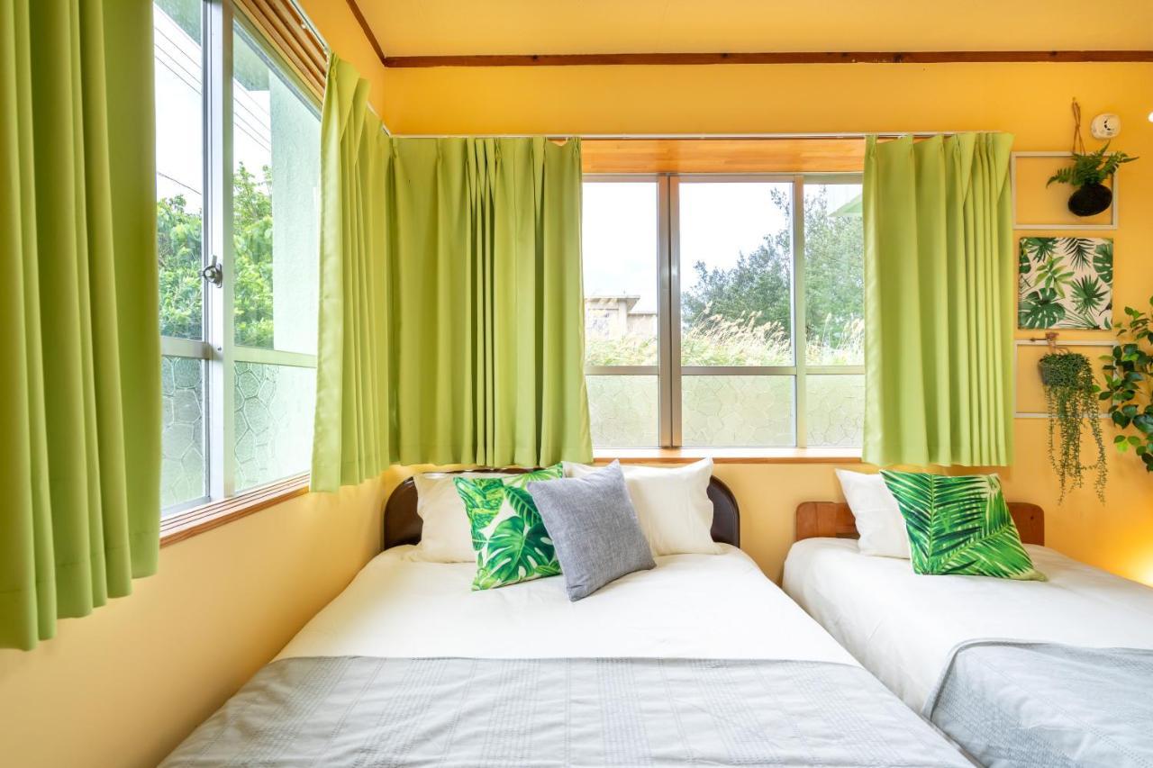 Deluxe Room 130平米 Urumahotel Buitenkant foto