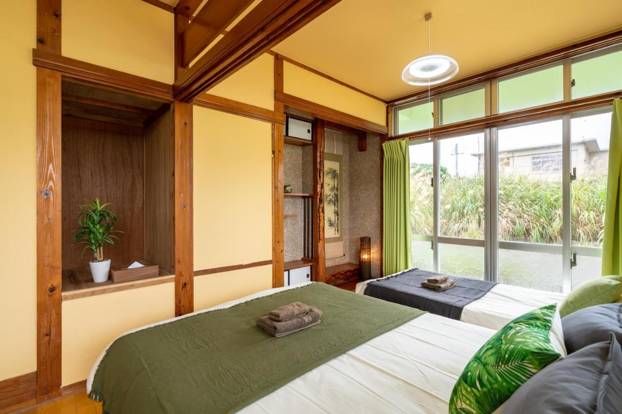 Deluxe Room 130平米 Urumahotel Buitenkant foto